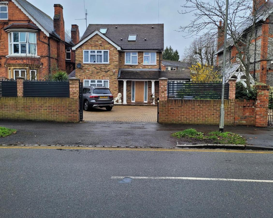 Cozy Central One Bedroom Flat Reading Exterior foto